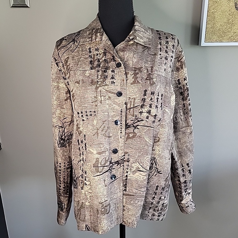 CHICO'S 1 Shirt Jacket Womens‎ M Classic Linen Silk Asian Written Pockets Button